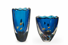 Load image into Gallery viewer, FISHPOND Murano Glass Vase
